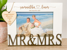 Load image into Gallery viewer, Personalised Wedding Mr & Mrs Photo Frame Gift