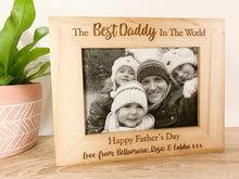 Load image into Gallery viewer, Personalised Father's Day Photo Frame - Natural Wood