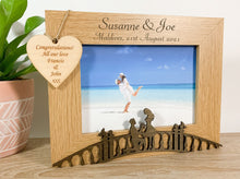 Load image into Gallery viewer, Personalised Engagement Bridge Oak Photo Frame - Classic Style
