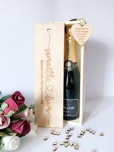 Load image into Gallery viewer, Personalised Engraved Champagne Box