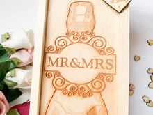 Load image into Gallery viewer, Personalised Mr &amp; Mrs Wedding Champagne Box
