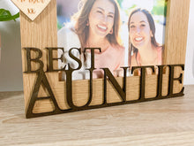 Load image into Gallery viewer, Personalised Best Auntie Oak Photo Frame
